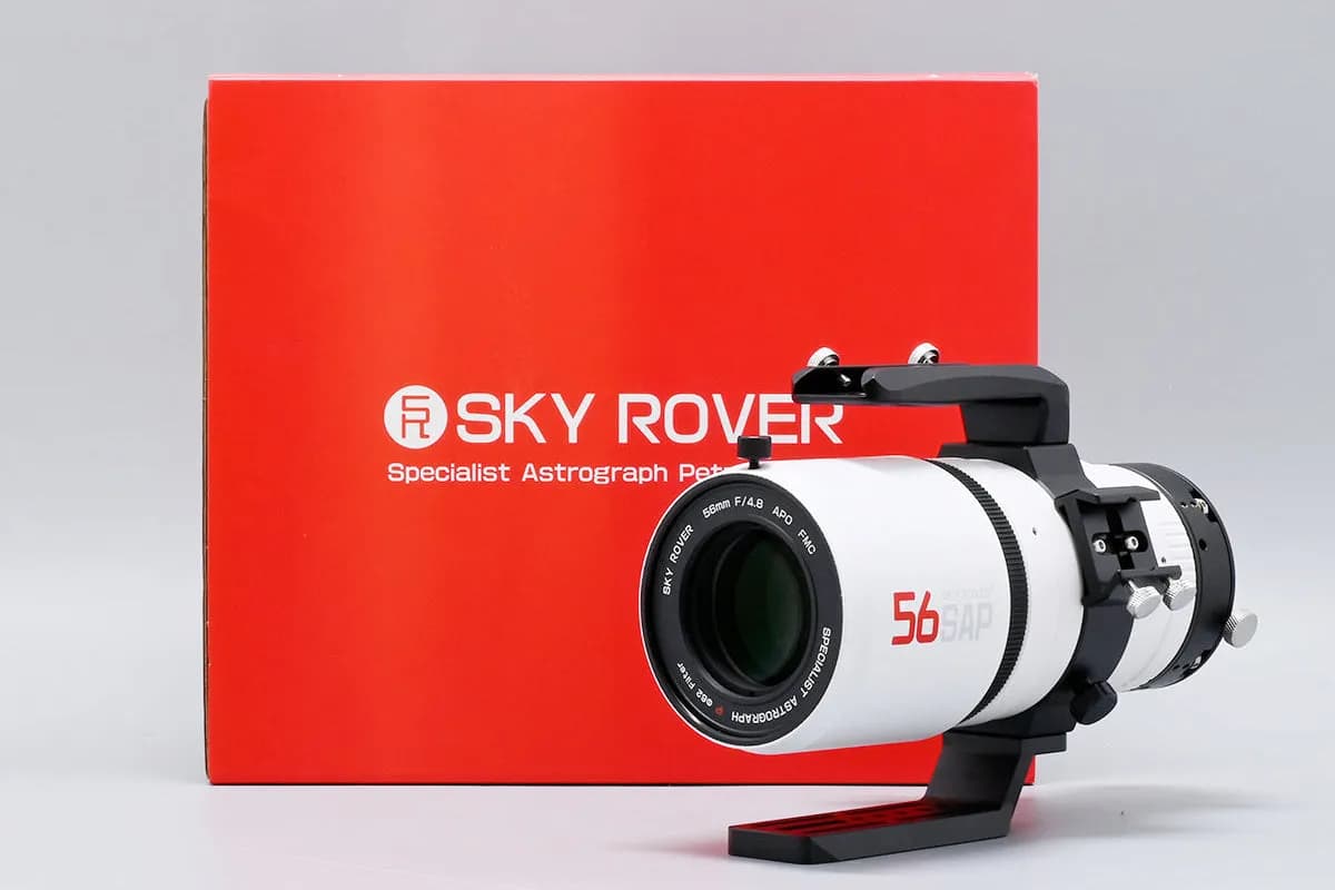 Mounting, portability and package contents